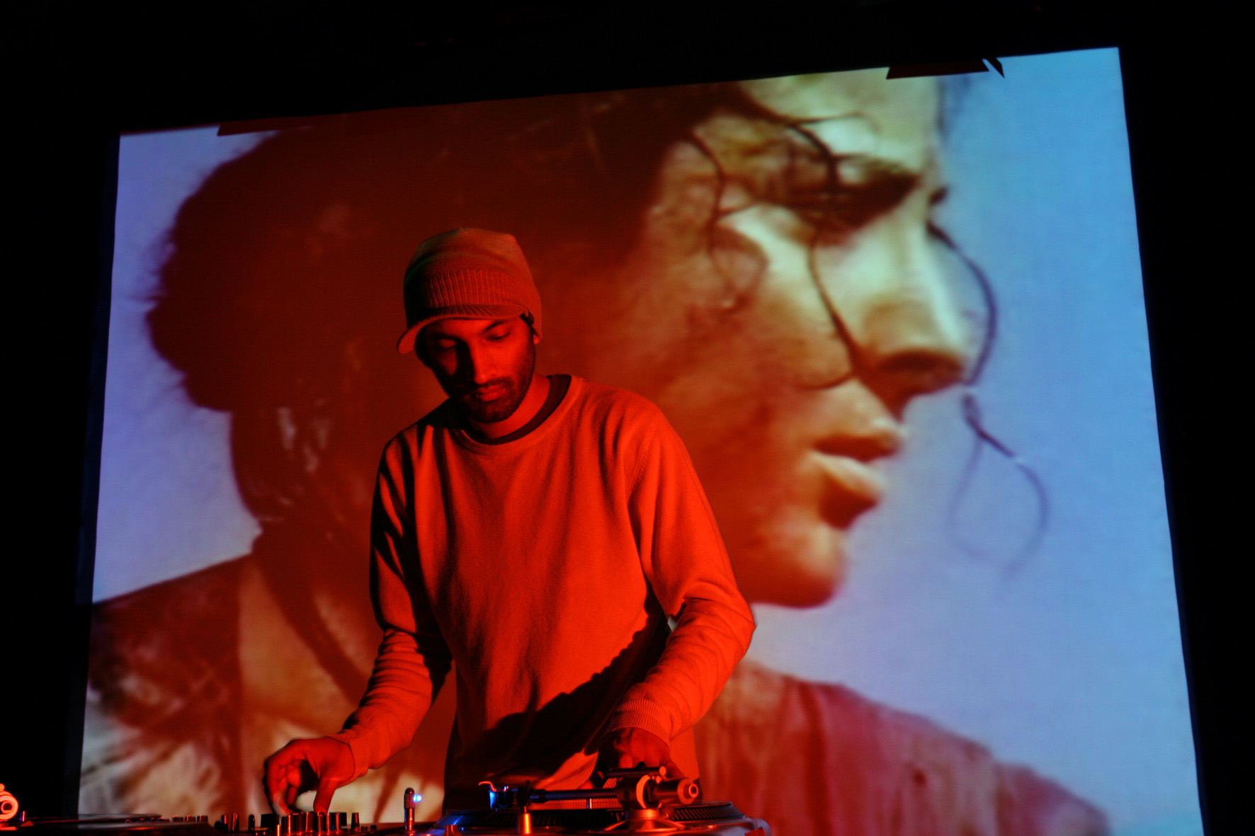 Mother India DJ Tiger performance