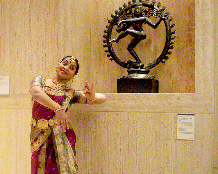 Devika Rao Dancing Sculpture