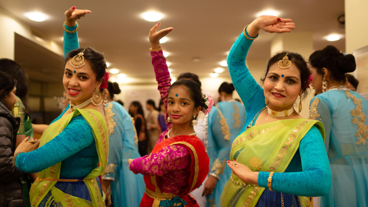 Asian Spring 2022 3 intergenerational women dancers posing