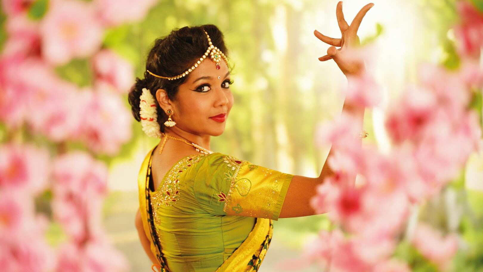 Midsummer Masti Web Image